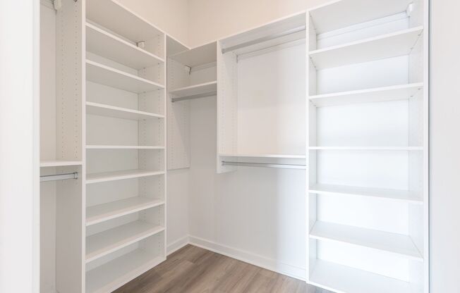 1 bed, 1 bath, 650 sqft, $1,595, Unit 305