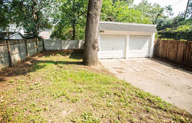 Beautiful and unique three bed one and half bathroom house