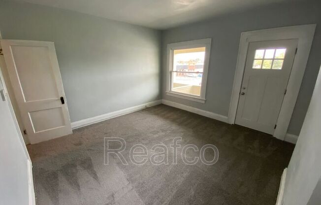 671 E 5 AVE