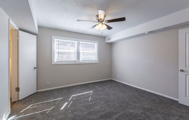 2 beds, 1.5 baths, 1,100 sqft, $1,195, Unit #120