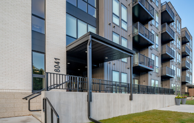 1 bed, 1 bath, 678 sqft, $1,660, Unit 508