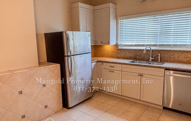 3 beds, 2 baths, $4,085