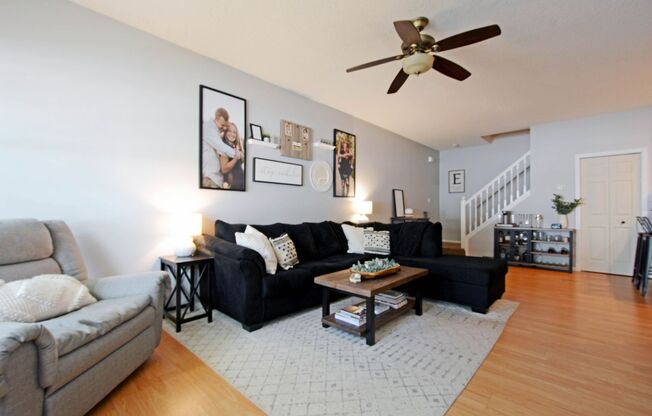 Modern 2 Bed, 1.5 Bath Townhome with Flex Space in Farmington