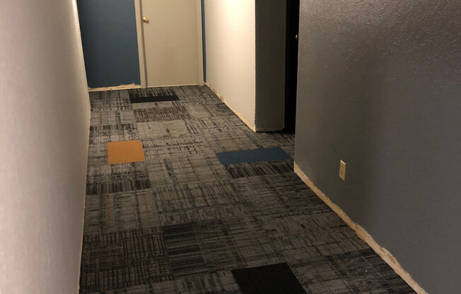 Studio, 1 bath, 494 sqft, $988, Unit 99-200