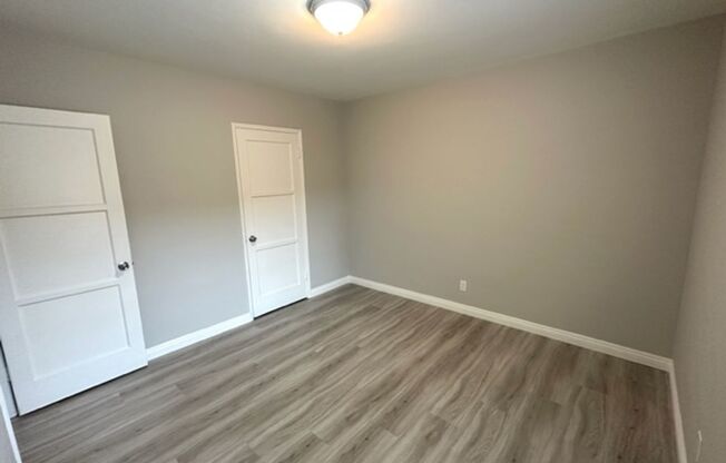 2 beds, 1 bath, 900 sqft, $2,295, Unit 2205