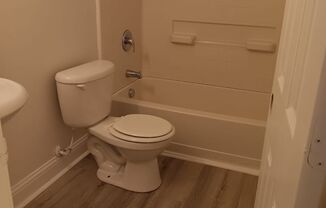 2 beds, 2 baths, $1,060, Unit S-1407