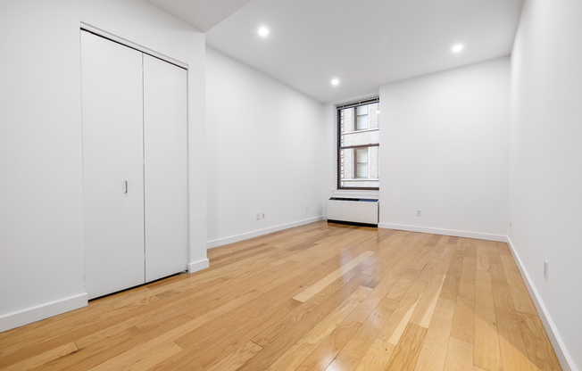 Studio, 1 bath, $3,165, Unit 10Q