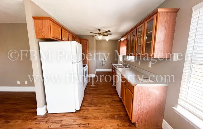 3 beds, 2 baths, $1,795