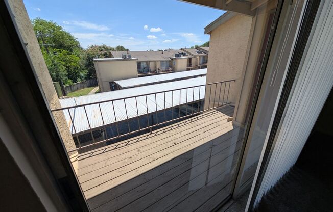 1 bed, 1 bath, 784 sqft, $790, Unit 35-B