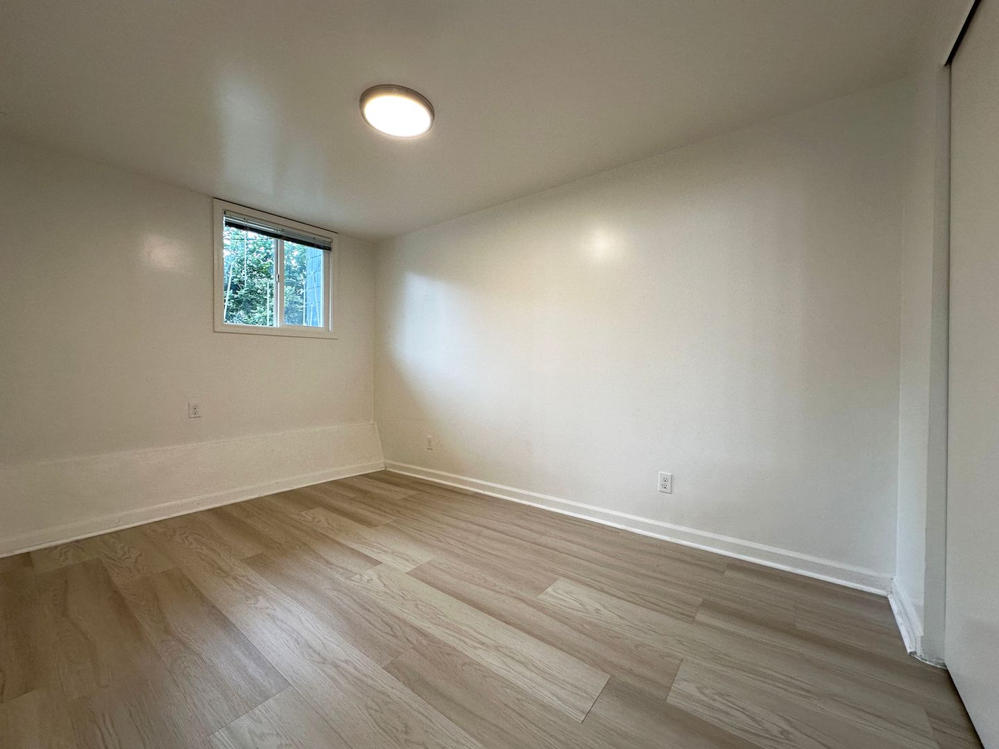 2362-2364 20th Ave