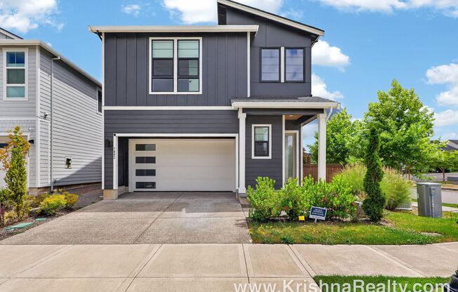 Stunning 4-Bed | 2.5-Bath Toll Brothers Contemporary Home | Orchards at Abbey Creek Neighborhood