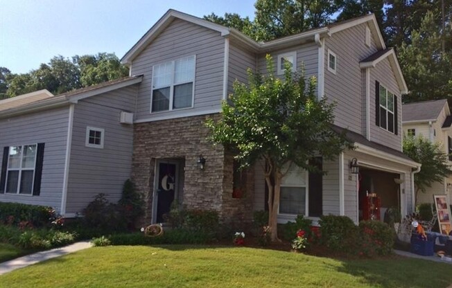 622 BEDFORD CT