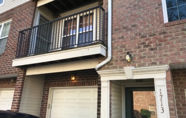 1 SILVERBELL CIR