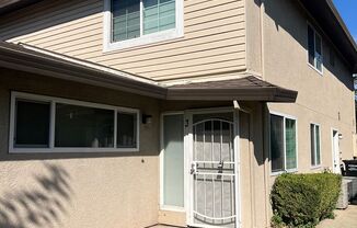 UPDATED 2 BEDROOM CONDO w/ 1 CAR GARAGE!!