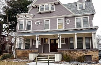 1856 E 89 ST
