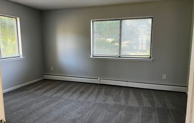 1 bed, 1 bath, 1,037 sqft, $2,025, Unit 75-B3