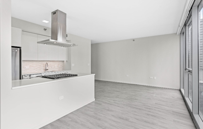 13 E HURON