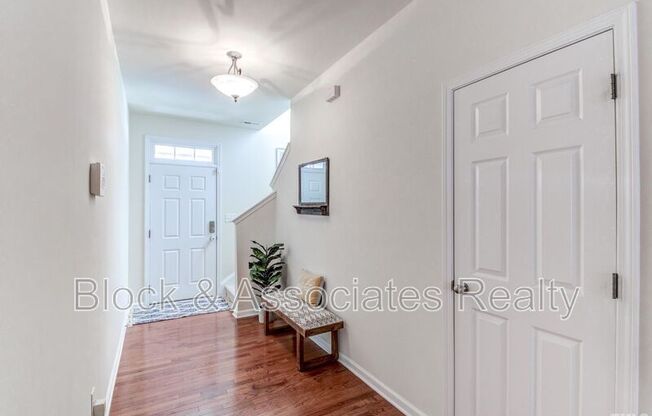 708 MARDONIE REACH LN