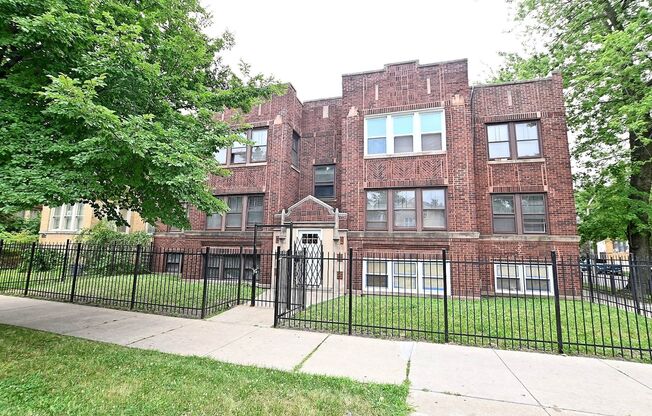 Marquette/Campbell (SE Corner)