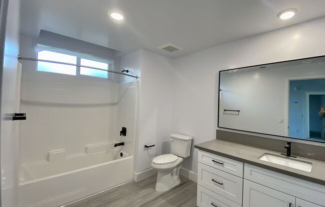 1 bed, 1 bath, 605 sqft, $2,195, Unit 207