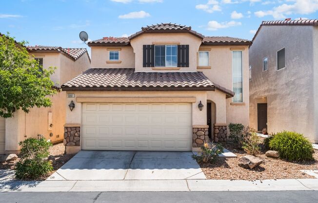Stylish 3-Bedroom Home in Gated Pinecrest Community – Move-In Ready!