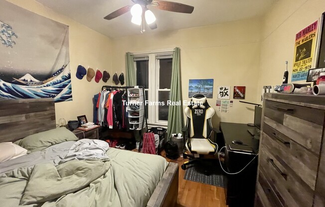 731 PARKER ST