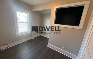 4 beds, 1 bath, $1,300