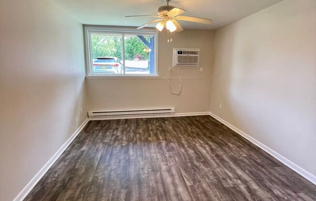 1 bed, 1.5 baths, 773 sqft, $1,600, Unit 8-3A