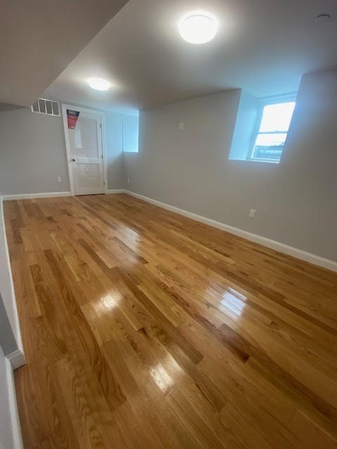 2 beds, 1 bath, 950 sqft, $2,500, Unit 1a