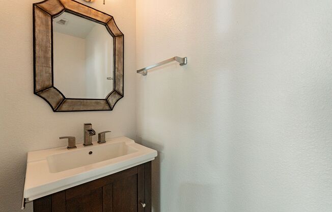 4 beds, 2.5 baths, $3,375