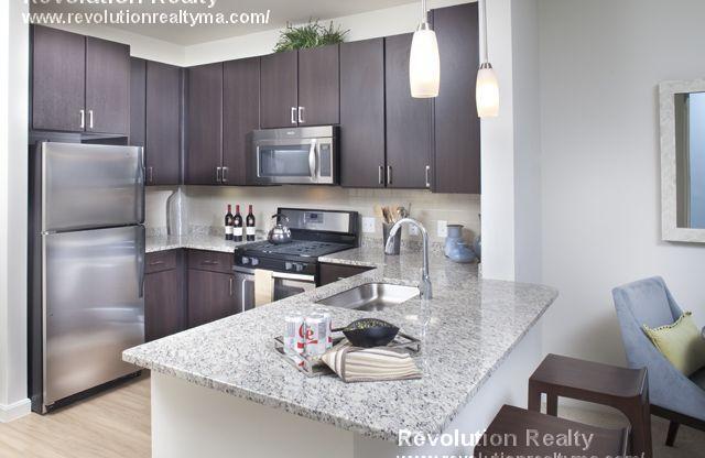 333 Great River Rd