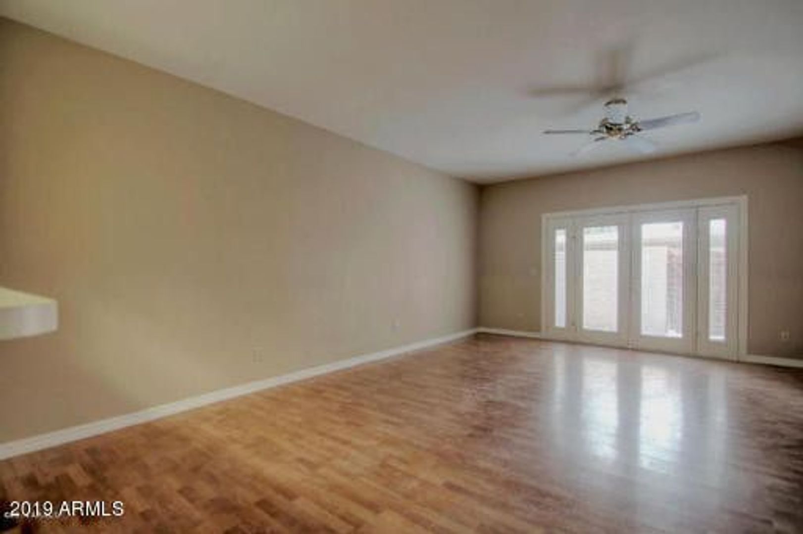 Great Chandler apartment with two master suites!