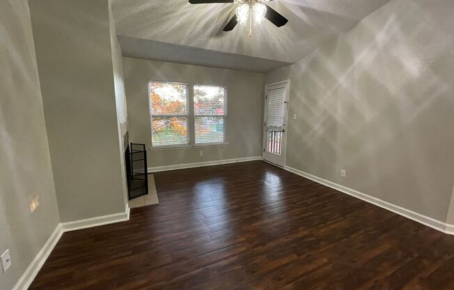 1 bed, 1 bath, 652 sqft, $1,225, Unit #414