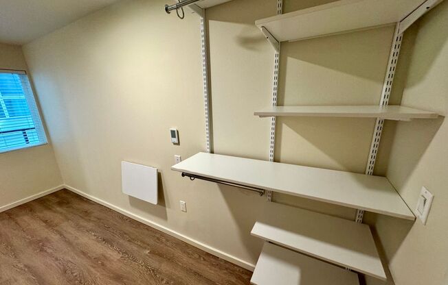 Studio, 1 bath, 175 sqft, $1,255, Unit 210