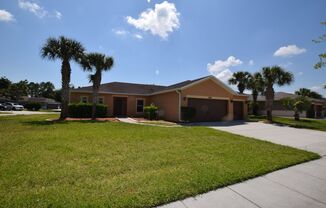 Beautiful 3 bedrooms/ 2 baths home with a 3 car garage in a gated community for rent at 3600 Sail Harbor Dr. Kissimmee, FL 34746.