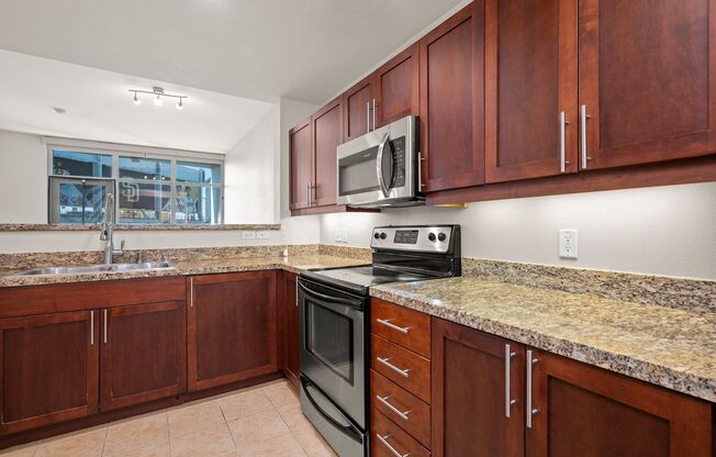 1 bed, 1 bath, $2,750