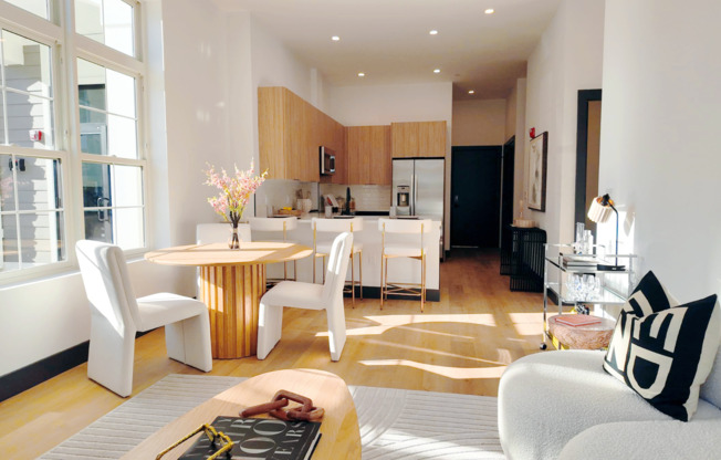 Lexington on Broadway