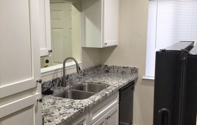 1 bed, 1 bath, 668 sqft, $1,700, Unit 156