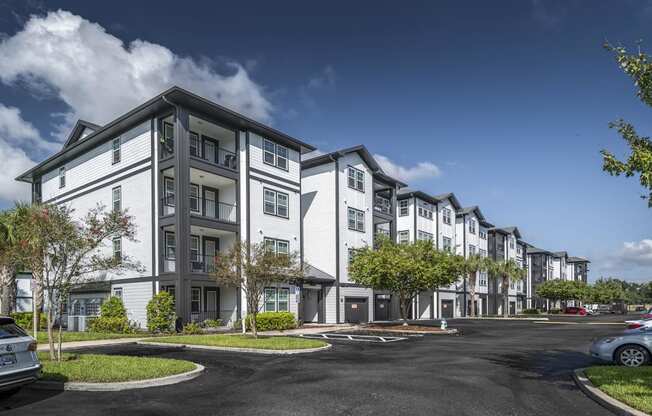 The Point at Tamaya Luxury Apartments in Jacksonville, FL 32246 Exterior 04