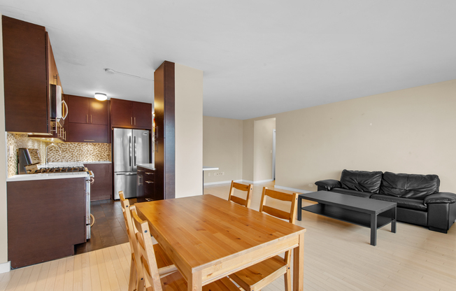 1 bed, 1 bath, 845 sqft, $5,000, Unit 19A