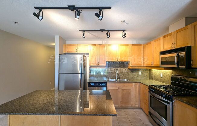 2 beds, 2 baths, 1,079 sqft, $3,895, Unit Unit 604
