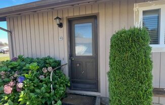 Adorable 2 Bedroom in Lynden!