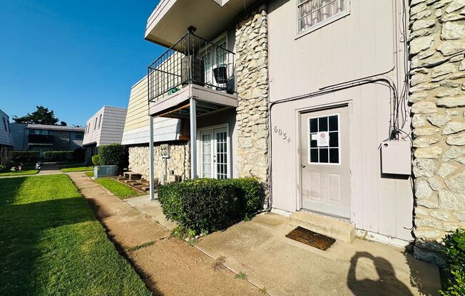 2 bedrooms 1.5 bathrooms at Cedar Lake Estates