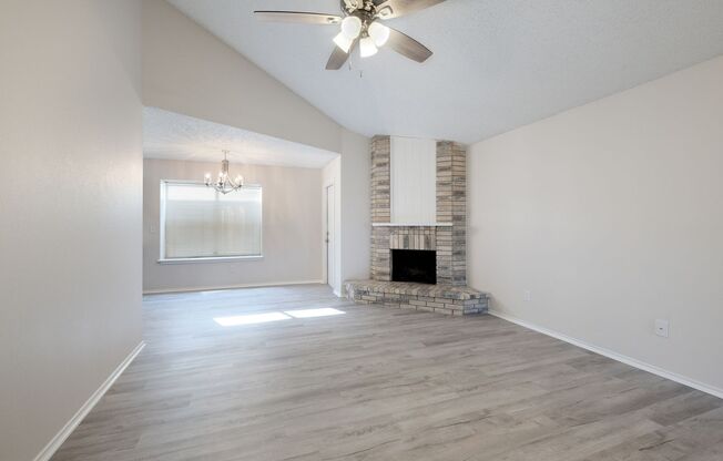 Charming 3-Bedroom Near Randolph AFB