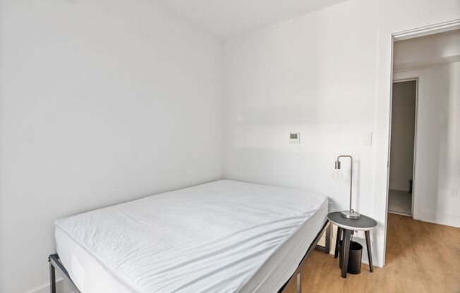 1 bed, 1 bath, $1,800