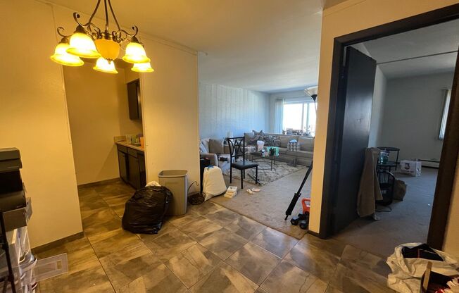 1 bed, 1 bath, $1,025, Unit 211