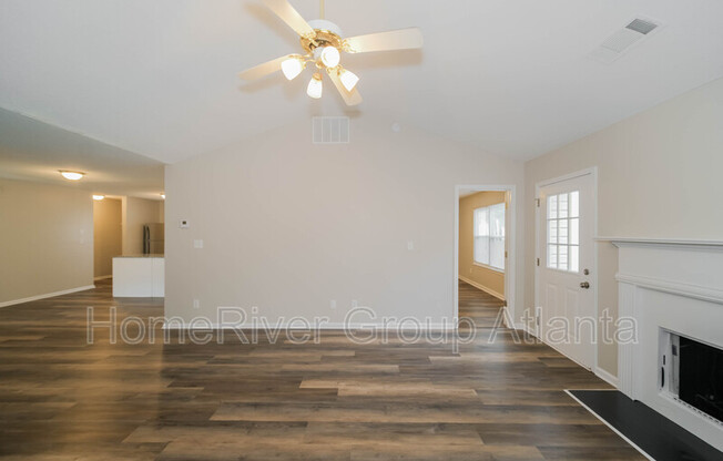415 EDGEWOOD DR