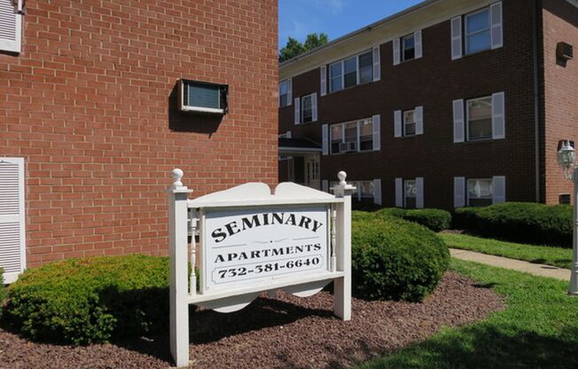 Seminary Apartments