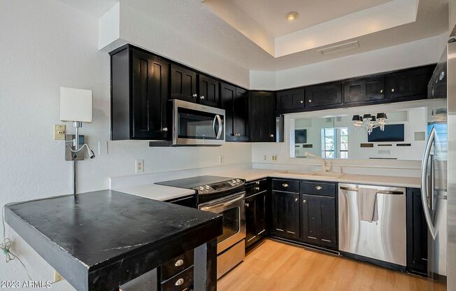 2921 E. Keim Dr Phoenix, AZ 85016