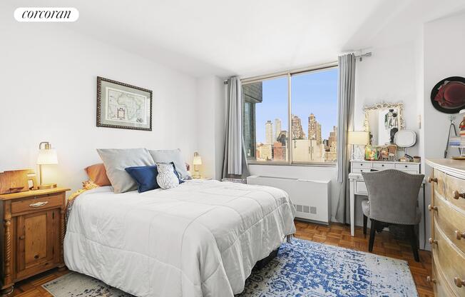 1 bed, 1 bath, 601 sqft, $4,100, Unit 22I